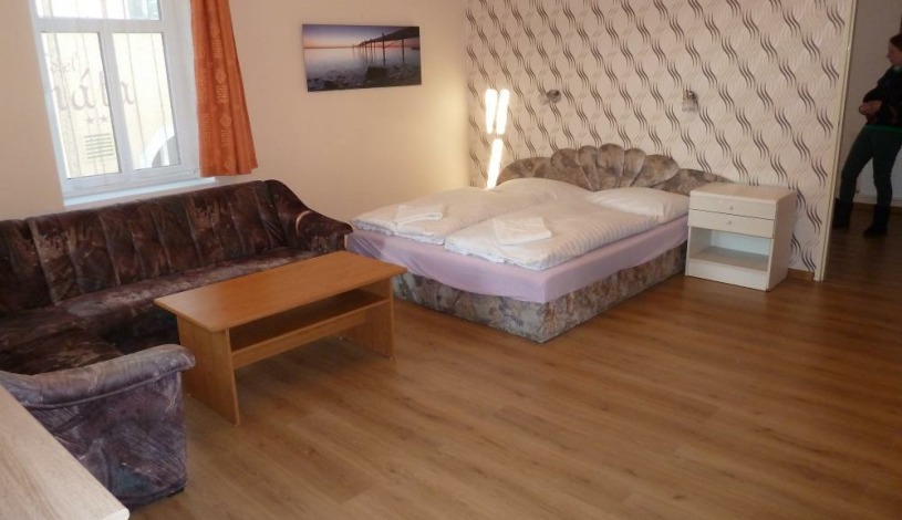 Pension - Restaurant  HOLIDAY Mariánské Lázně